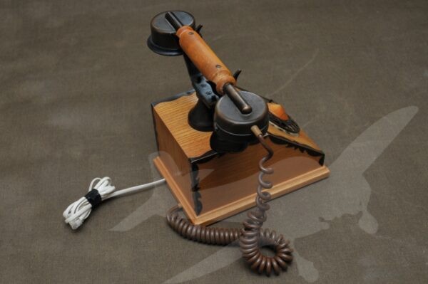 Retro telefon TESLA Cs20 Stropkov - Image 5