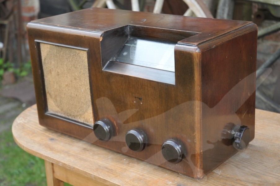 Rádio EMPO Superhet Herold