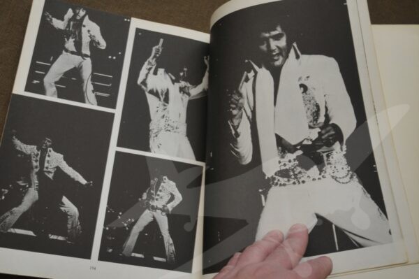 Kniha Elvis Presley - americké vydání 1975 - Image 4