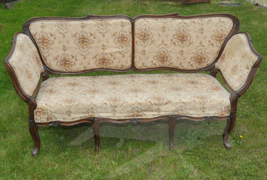 Rokoková pohovka sofa 19. století