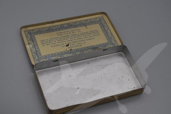 Starožitná plechová krabička na cigarety - Sultan Karl Muller Dresden - Image 4