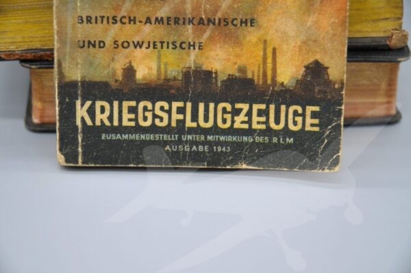Knížka Kriegsflugzeuge 1943 - válečná letadla - Image 2