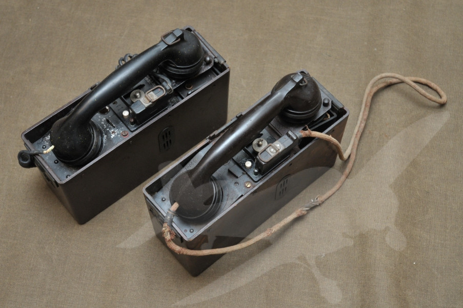 Polní telefon Wehrmacht 2x bez víka