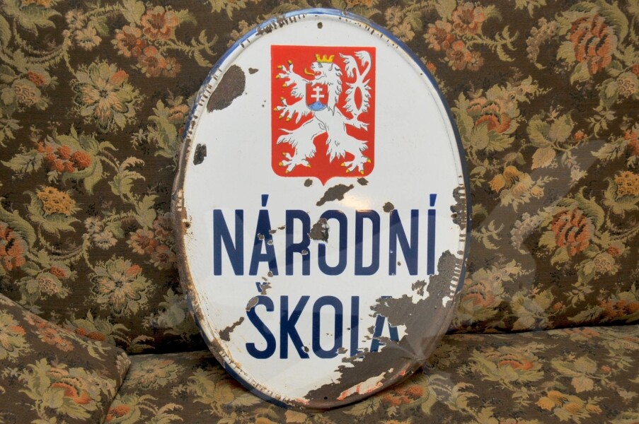 Historická smaltovaná cedule Národní škola